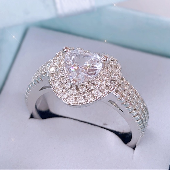 S925 luxury heart shape ring set - Picture 3 of 9